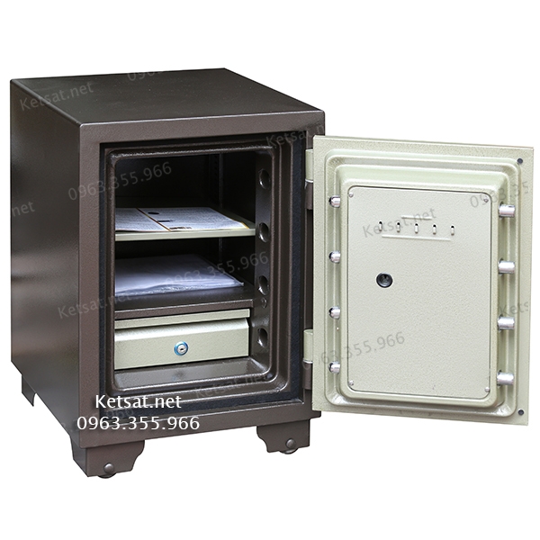 MacBook-Air-MD76-Core-i5/13-inch/4GB/256GB-(2014)-2 MacBook Air MD76 Core i5/13 inch/4GB/256GB (2014) (4)