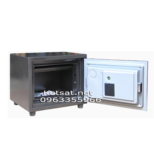 MacBook-Air-MD76-Core-i5/13-inch/4GB/256GB-(2014)-2 MacBook Air MD76 Core i5/13 inch/4GB/256GB (2014) (4)