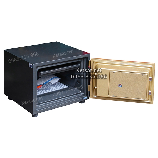 MacBook-Air-MD76-Core-i5/13-inch/4GB/256GB-(2014)-2 MacBook Air MD76 Core i5/13 inch/4GB/256GB (2014) (4)