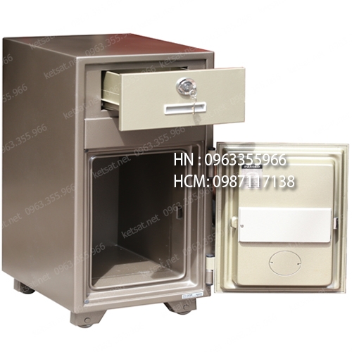 MacBook-Air-MD76-Core-i5/13-inch/4GB/256GB-(2014)-1 MacBook Air MD76 Core i5/13 inch/4GB/256GB (2014) (4)