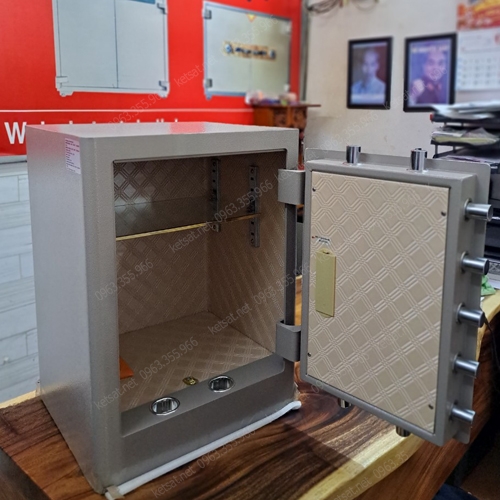 MacBook-Air-MD76-Core-i5/13-inch/4GB/256GB-(2014)-2 MacBook Air MD76 Core i5/13 inch/4GB/256GB (2014) (4)