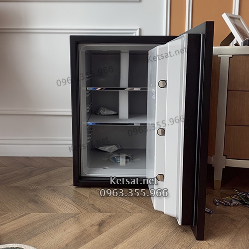 MacBook-Air-MD76-Core-i5/13-inch/4GB/256GB-(2014)-4 MacBook Air MD76 Core i5/13 inch/4GB/256GB (2014) (4)