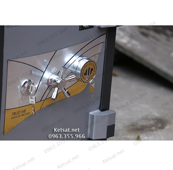 MacBook-Air-MD76-Core-i5/13-inch/4GB/256GB-(2014)-4 MacBook Air MD76 Core i5/13 inch/4GB/256GB (2014) (4)