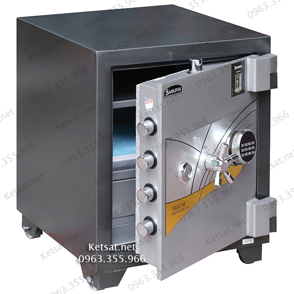 MacBook-Air-MD76-Core-i5/13-inch/4GB/256GB-(2014)-1 MacBook Air MD76 Core i5/13 inch/4GB/256GB (2014) (4)