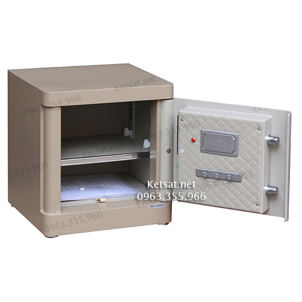 MacBook-Air-MD76-Core-i5/13-inch/4GB/256GB-(2014)-2 MacBook Air MD76 Core i5/13 inch/4GB/256GB (2014) (4)