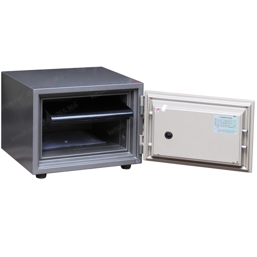 MacBook-Air-MD76-Core-i5/13-inch/4GB/256GB-(2014)-1 MacBook Air MD76 Core i5/13 inch/4GB/256GB (2014) (4)