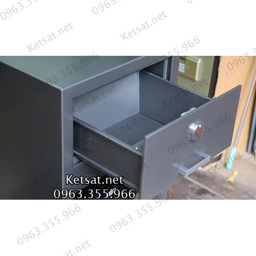 MacBook-Air-MD76-Core-i5/13-inch/4GB/256GB-(2014)-4 MacBook Air MD76 Core i5/13 inch/4GB/256GB (2014) (4)