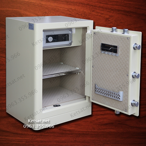 MacBook-Air-MD76-Core-i5/13-inch/4GB/256GB-(2014)-2 MacBook Air MD76 Core i5/13 inch/4GB/256GB (2014) (4)