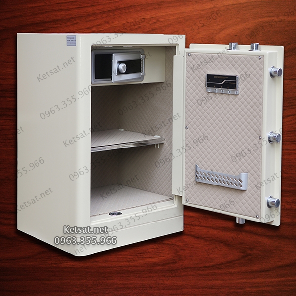 MacBook-Air-MD76-Core-i5/13-inch/4GB/256GB-(2014)-1 MacBook Air MD76 Core i5/13 inch/4GB/256GB (2014) (4)