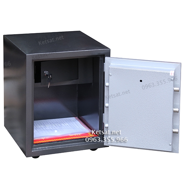 MacBook-Air-MD76-Core-i5/13-inch/4GB/256GB-(2014)-2 MacBook Air MD76 Core i5/13 inch/4GB/256GB (2014) (4)