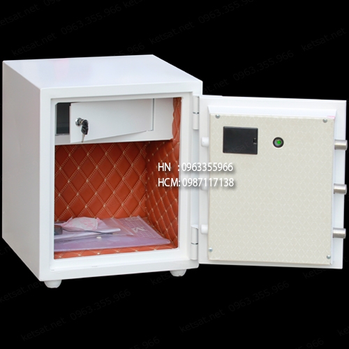 MacBook-Air-MD76-Core-i5/13-inch/4GB/256GB-(2014)-2 MacBook Air MD76 Core i5/13 inch/4GB/256GB (2014) (4)