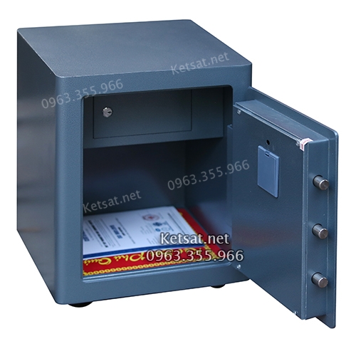 MacBook-Air-MD76-Core-i5/13-inch/4GB/256GB-(2014)-3 MacBook Air MD76 Core i5/13 inch/4GB/256GB (2014) (4)